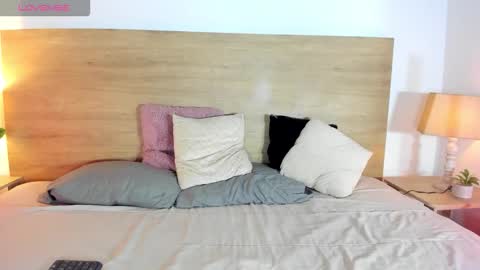 Bella Nix big tits online show from January 2026 07:05:02 PM