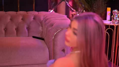 Bella online show from March 2026 02:04:02 AM