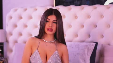 Bella online show from March 2026 07:52:01 PM