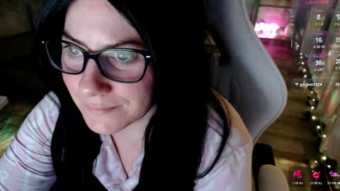 Starr40 online show from April 2026 07:15:02 AM