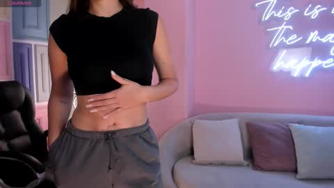 Bella online show from February 2026 11:19:02 PM