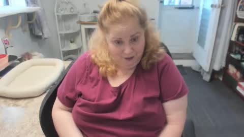 Snapshot of bellavoca chatting on April 2026 12:57:02 PM Bellavoca online show from April 2026 12:57:02 PM