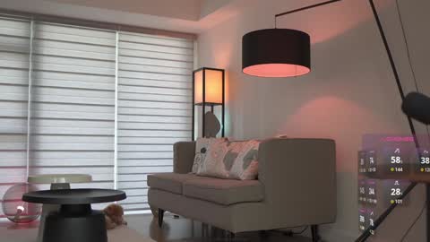 Snapshot of belle_adrienne chatting on September 2025 12:33:01 AM Belle Adrienne  IG  online show from September 2025 12:33:01 AM