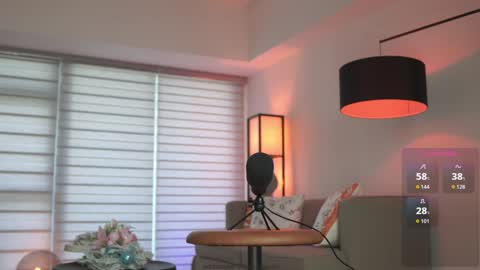 Snapshot of belle_adrienne chatting on October 2025 01:37:02 AM Belle Adrienne  IG  online show from October 2025 01:37:02 AM