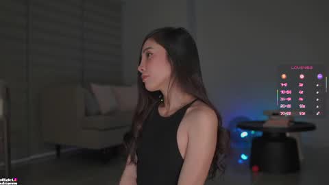 Belle Adrienne  IG  online show from August 2026 10:50:02 AM