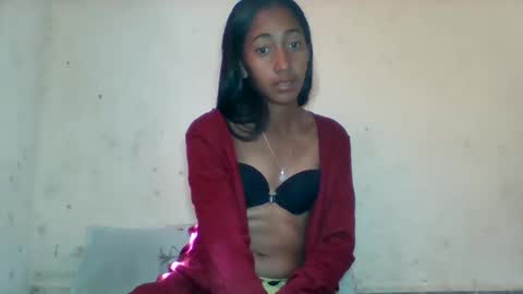 belle_annah online show from March 2026 06:52:01 AM