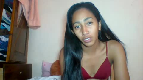 belle_annah online show from June 2026 06:41:01 AM