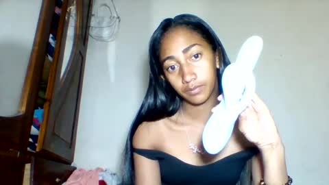 belle_annah online show from July 2026 02:53:01 AM
