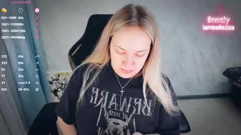 Your Annabelle Wolf  online show from February 2026 03:30:02 PM