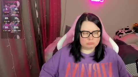 LinaBoo online show from March 2026 07:31:01 AM