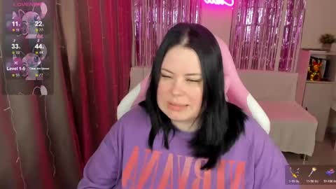 Snapshot of bellybooxo chatting on April 2026 09:44:01 AM LinaBoo online show from April 2026 09:44:01 AM