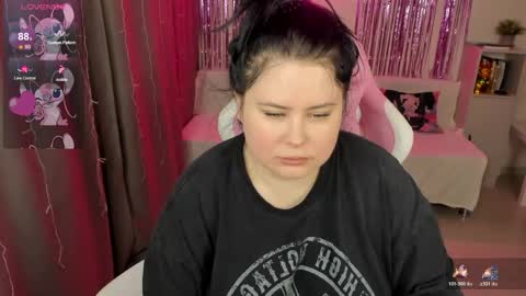 Snapshot of bellybooxo chatting on May 2026 09:27:01 AM LinaBoo online show from May 2026 09:27:01 AM