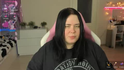 Snapshot of bellybooxo chatting on June 2026 10:29:01 AM LinaBoo online show from June 2026 10:29:01 AM