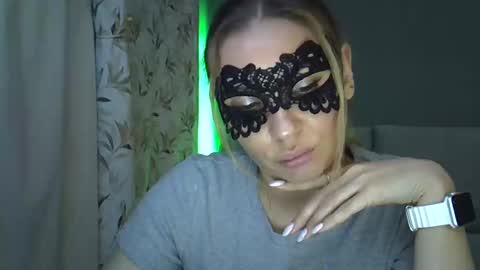 Demi Moore online show from February 2025 11:06:01 PM