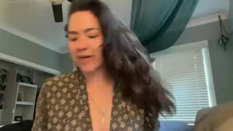 bendlikebecks online show from March 2026 12:55:02 PM