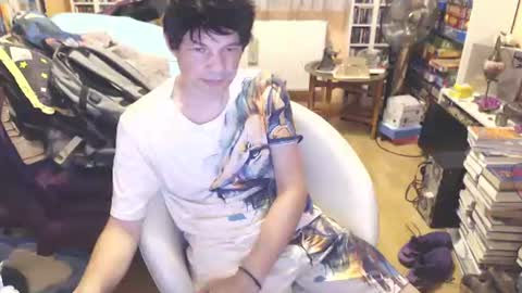 benijamin online show from July 2026 09:15:01 AM