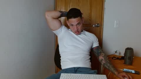 Snapshot of benjamin_isaac chatting on February 2025 12:54:01 AM benjamin_isaac online show from February 2025 12:54:01 AM