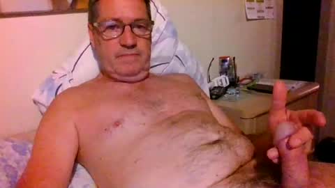 Snapshot of bennybutterfly007 chatting on August 2026 07:35:01 PM bennybutterfly007 online show from August 2026 07:35:01 PM