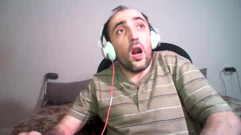 bentish online show from December 2024 05:05:01 PM