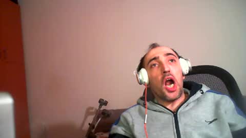 bentish online show from January 2025 04:09:01 PM