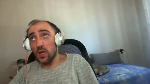 bentish online show from September 2025 10:48:01 AM