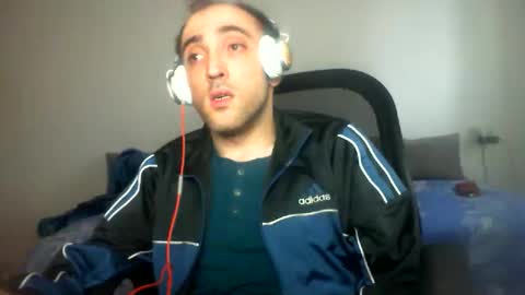 bentish online show from November 2025 02:05:01 PM