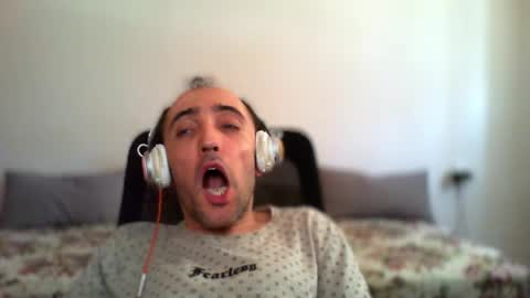 Snapshot of bentish chatting on July 2026 09:34:02 AM bentish online show from July 2026 09:34:02 AM