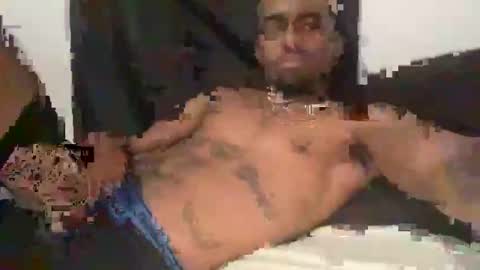 bentley_pov online show from April 2026 11:27:02 PM