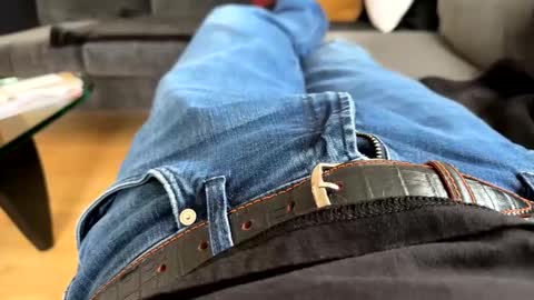 benz10001 online show from February 2025 02:46:02 PM