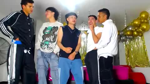 benz boys online show from February 2025 12:13:02 PM