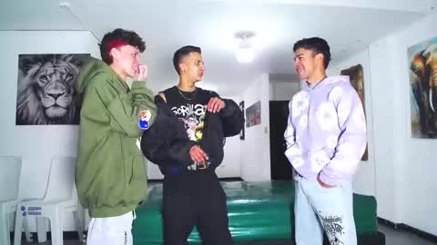 benz boys online show from October 2025 12:11:01 PM