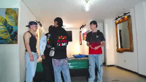 benz boys online show from November 2025 12:13:01 PM