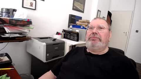 Snapshot of berlinerbaer1963 chatting on June 2026 03:12:01 PM berlinerbaer1963 online show from June 2026 03:12:01 PM
