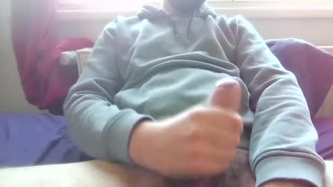Snapshot of berlinergross chatting on May 2026 11:50:02 AM berlinergross online show from May 2026 11:50:02 AM