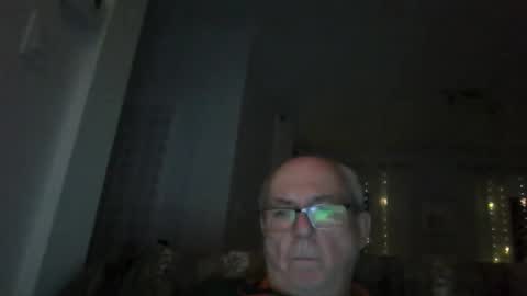 bernard1102 online show from January 2026 11:43:02 PM