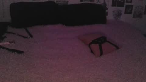 BerrieKitten online show from October 2025 07:20:01 PM