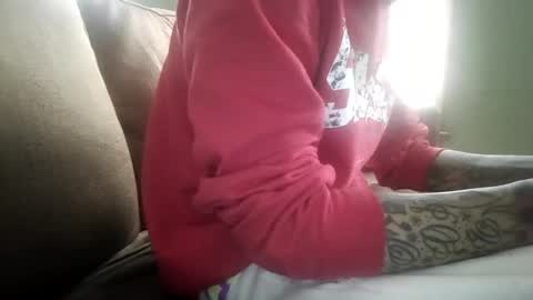 ToxicPipe757 online show from April 2026 01:23:02 PM