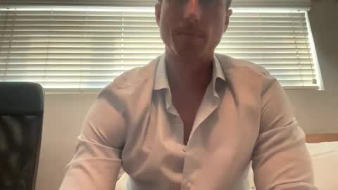 Bestcoast3579 online show from November 2025 08:21:02 PM