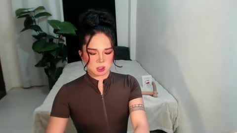 bestgirljulia online show from February 2026 07:20:01 AM