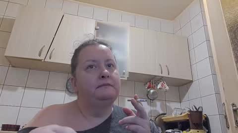 Snapshot of bethnorth chatting on February 2026 04:17:02 AM bethnorth online show from February 2026 04:17:02 AM