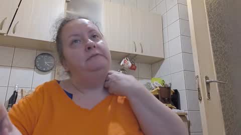 Snapshot of bethnorth chatting on February 2026 02:06:02 AM bethnorth online show from February 2026 02:06:02 AM