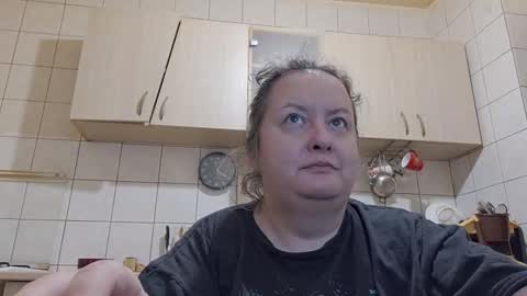 Snapshot of bethnorth chatting on February 2026 01:57:02 AM bethnorth online show from February 2026 01:57:02 AM