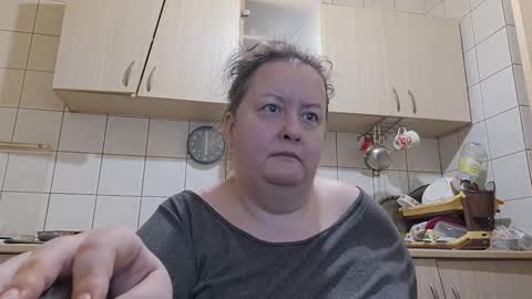 Snapshot of bethnorth chatting on February 2026 03:51:02 AM bethnorth online show from February 2026 03:51:02 AM