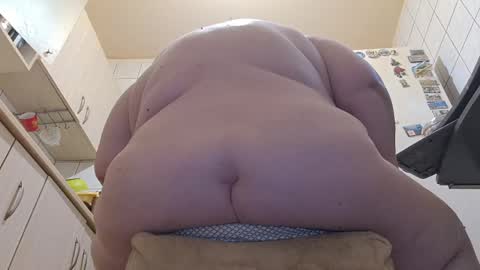 Snapshot of bethnorth chatting on March 2026 05:08:02 AM bethnorth online show from March 2026 05:08:02 AM