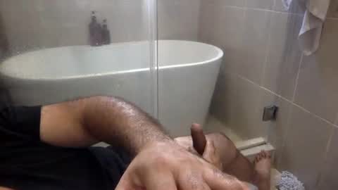 Virtual Gentleman online show from February 2025 01:44:01 PM