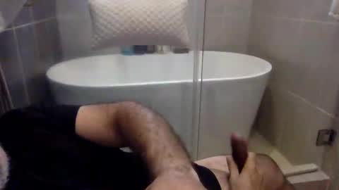 Virtual Gentleman online show from January 2026 02:41:02 PM