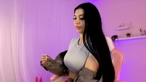 Betty online show from April 2026 04:01:01 AM