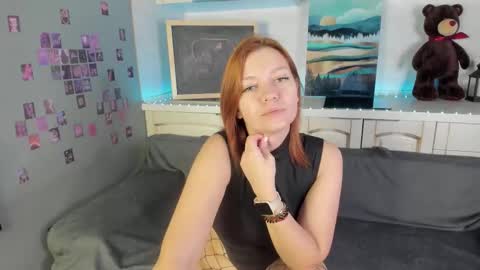 Snapshot of betty_baker1 chatting on September 2025 01:28:02 AM Betty online show from September 2025 01:28:02 AM