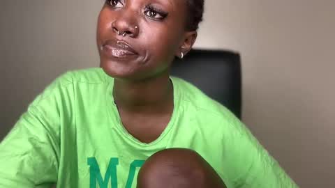 Adah online show from February 2025 08:32:01 PM