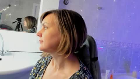 Snapshot of bettygibsonn chatting on March 2026 08:09:02 AM Betty online show from March 2026 08:09:02 AM